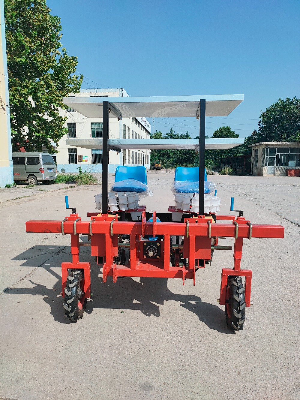 Maszyna do przesadzania sadzon – Vegetable Transplanter recenzja i cena