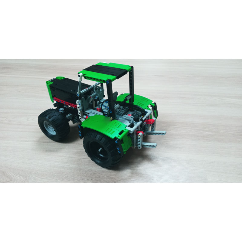 MOC-80667 Miejski Traktor Roln – Farming Agriculture Model recenzja i cena