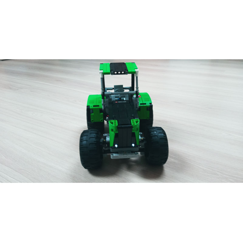 MOC-80667 Miejski Traktor Roln – Farming Agriculture Model recenzja i cena